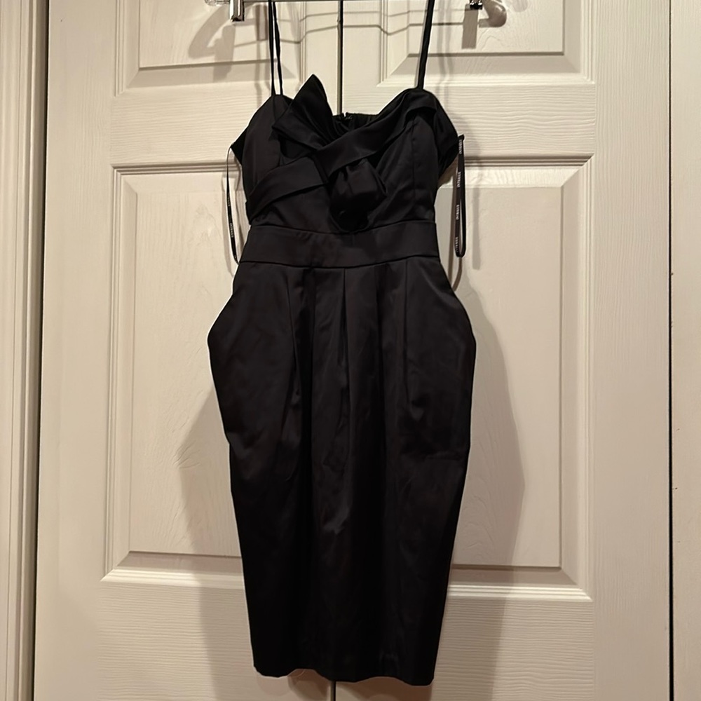Intrigue sz 12 Spaghetti Strap, Mini Dress with Pockets, Zip and Sash Tie Back